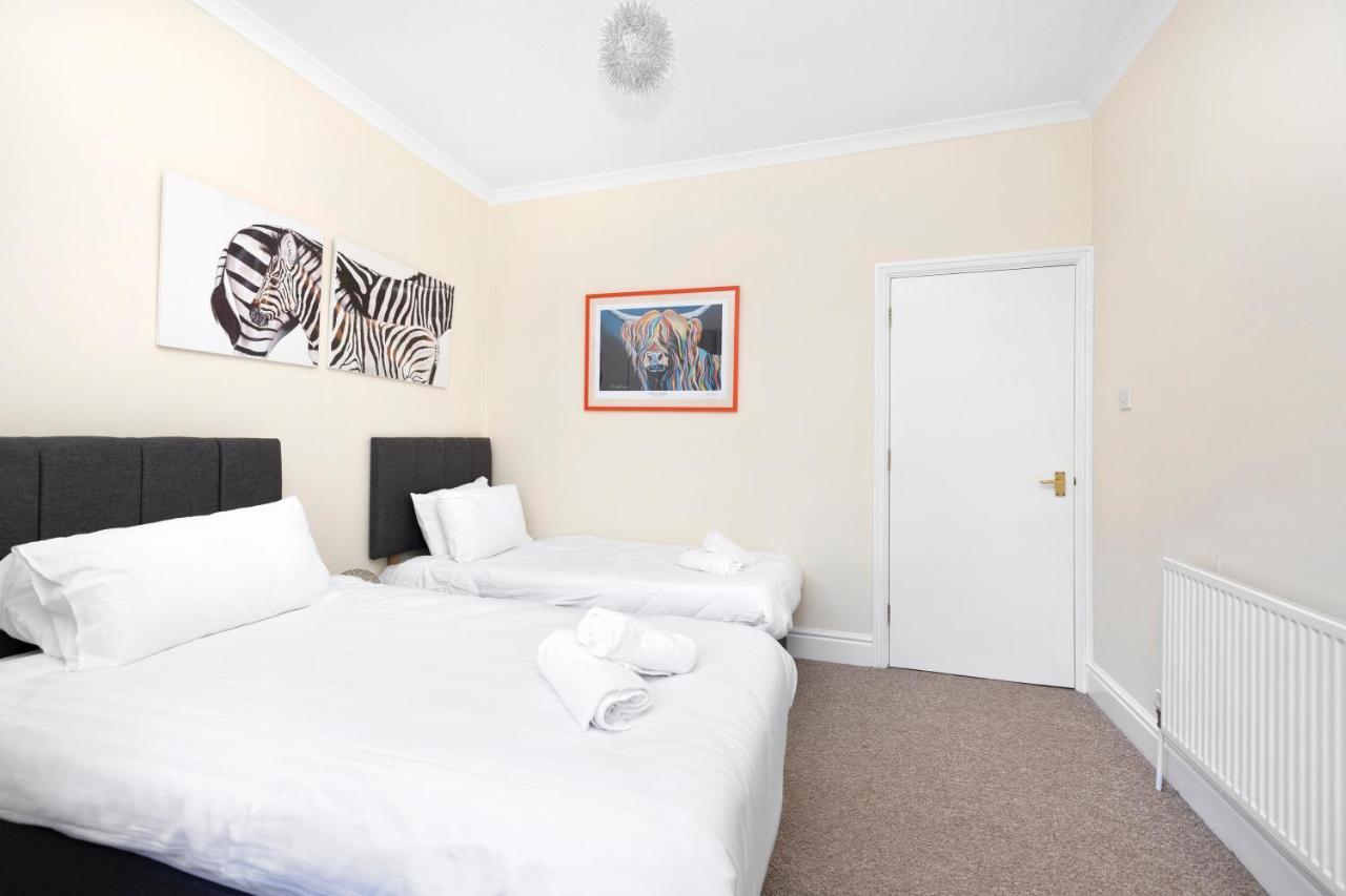 Joivy Modern Flat On Rose Street Apartment EDI Exterior photo